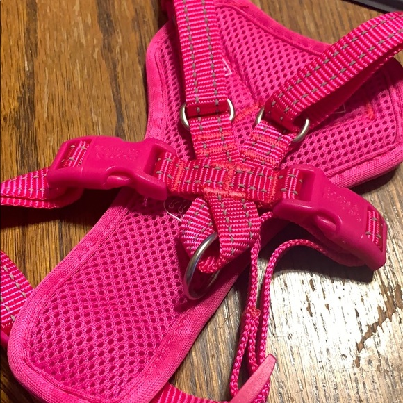 Dog Harness size small - Picture 4 of 8